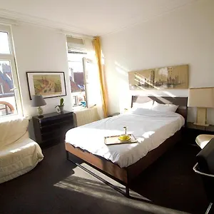 Handy Close To Zaventem Airport Bruxelles